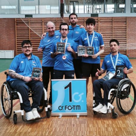 Equipo inclusivo de Tenis de Mesa del Club del Mar de San Amaro A Coruña en el Campeonato Gallego celebrado en Ares en marzo de 2026
